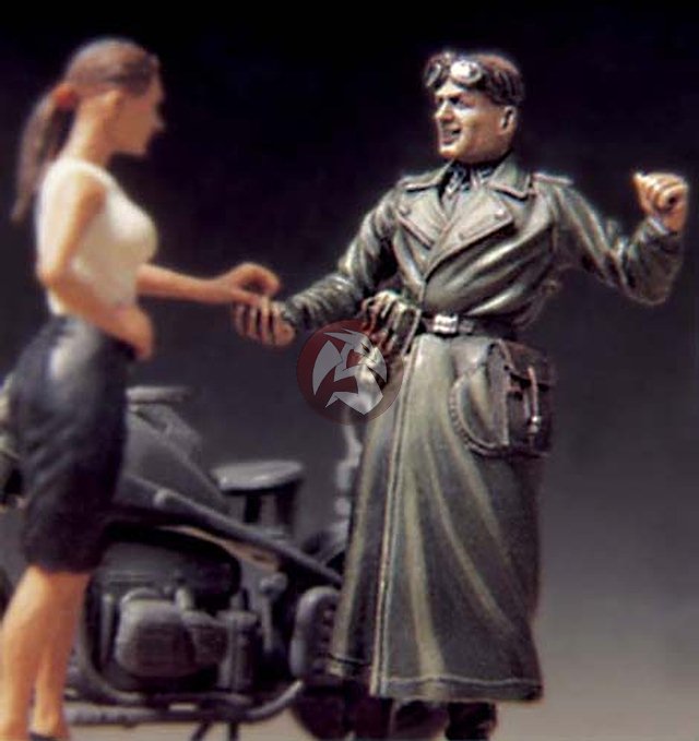 NO motorcycle High Quality Resin Kit 2 Figures 1:35 WWII Kit German Driver