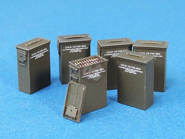 1//35 Resin Unpainted Stowage Boxe Ammunition Crates Accessories Set 4 Case