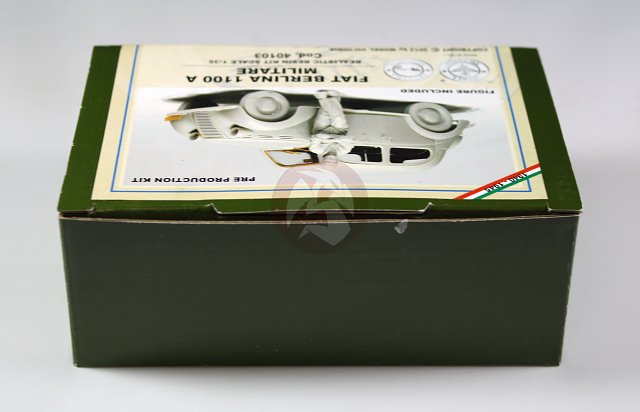 フィギア Model Victoria 1/35 Fiat Berlina 1100 A Militare (with