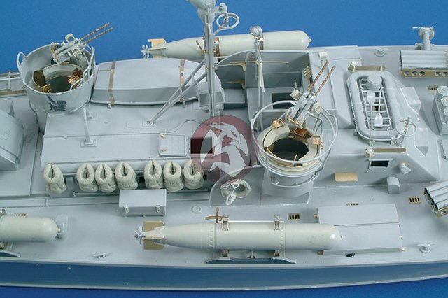 Royal Model 1/35 Elco 80' Torpedo Boat PT-596 Update Set ...