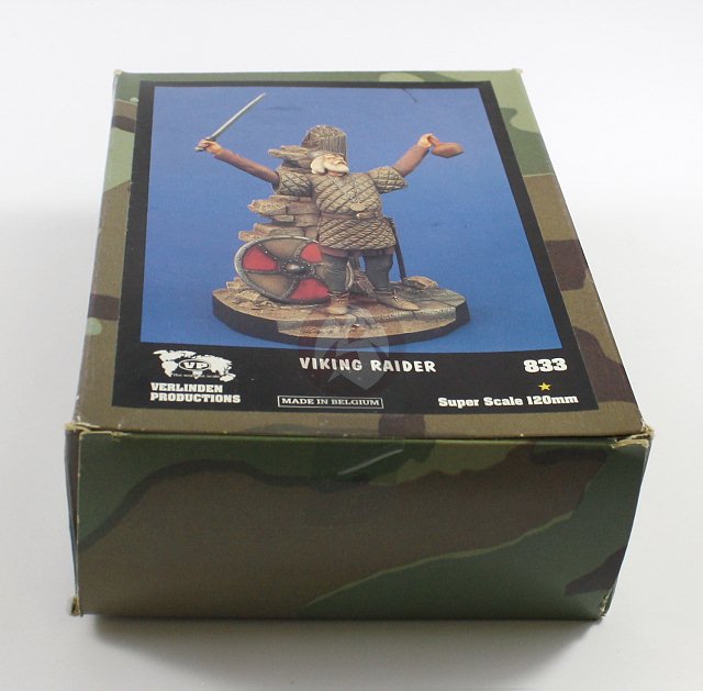 Verlinden 120mm (1/16) Viking Raider Celebrating Victory