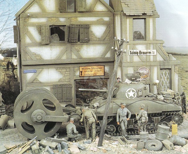 Verlinden 1/35 German Old City 3-Story Building Section WWII - 1016 - NOS Verlinden 1/35 German Old City 3-Story Building Section WWII - 1016 - NOS
