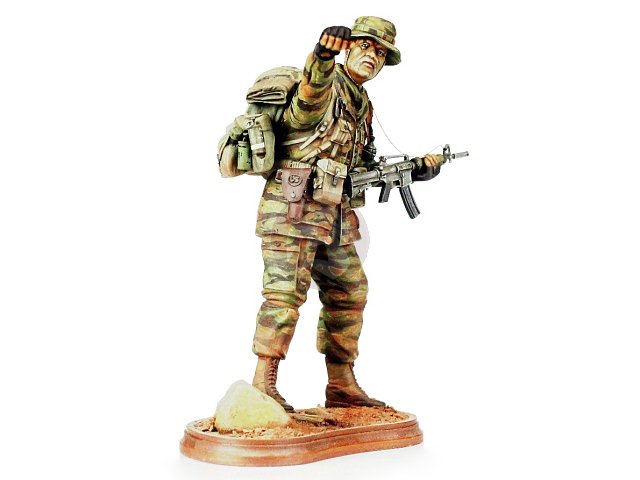 Verlinden 120mm (1/16) US Army LRRP 'Lurp' Ranger Signaling