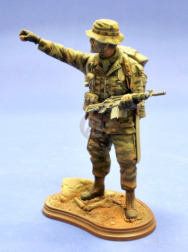 military resin figures